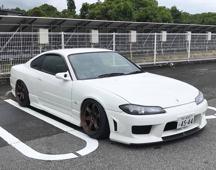 Nissan Silvia S15
