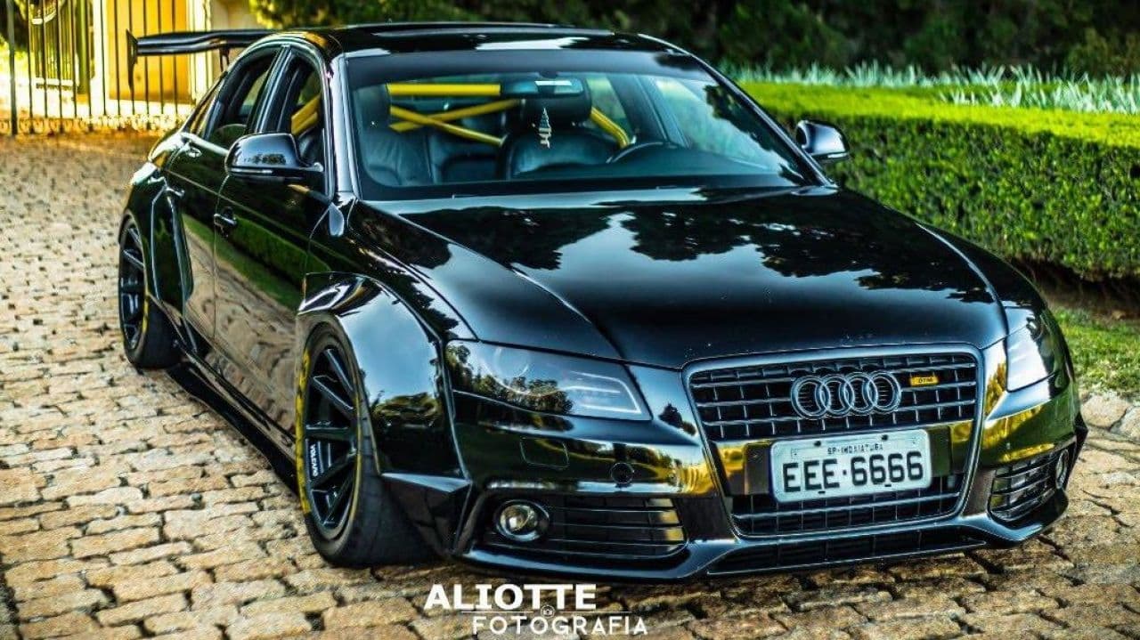 AUDI A4 2010