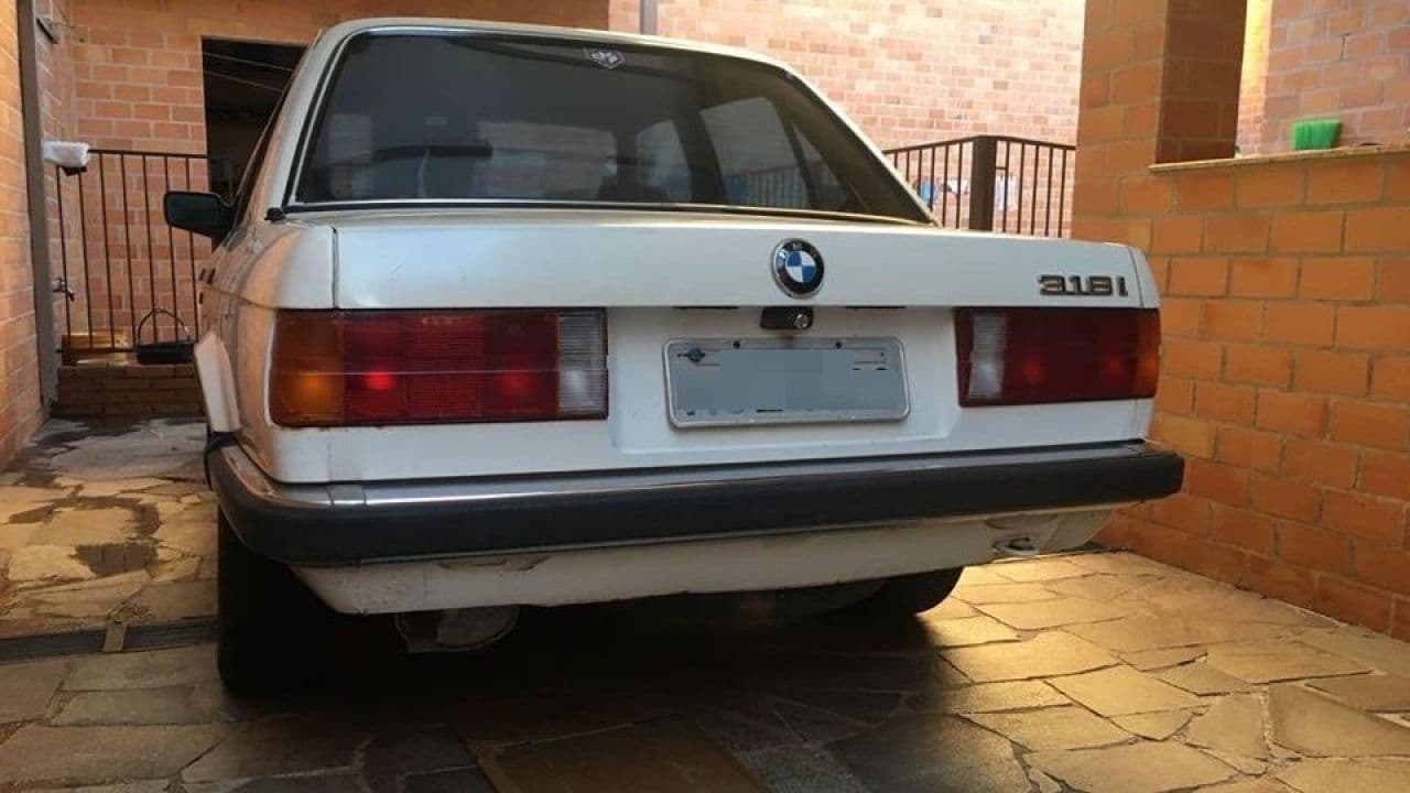 BMW 318I SEDA 1985