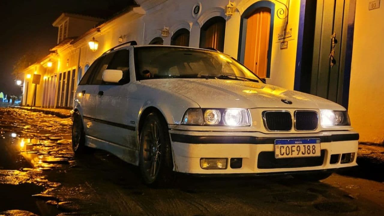 BMW 323I TOURING PERUA 1998