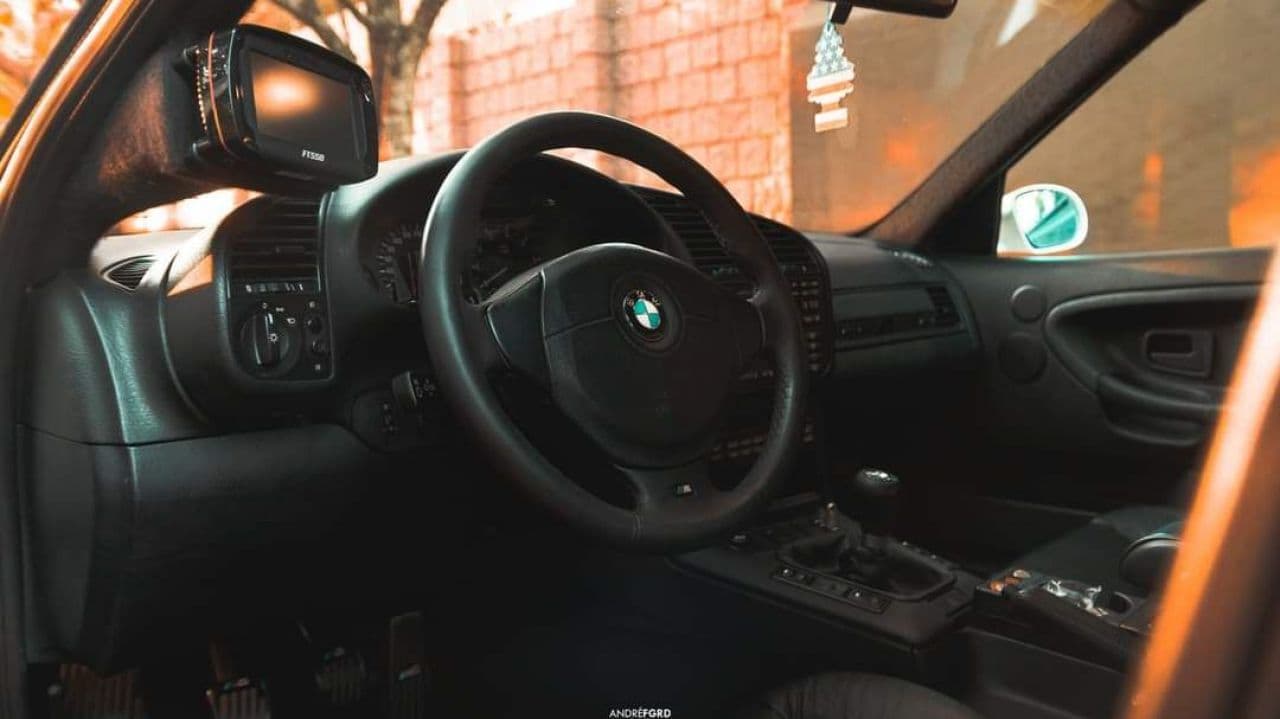 BMW 323I TOURING PERUA 1998