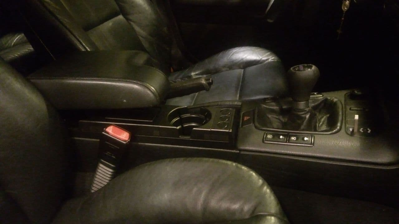 BMW 323I TOURING PERUA 1998