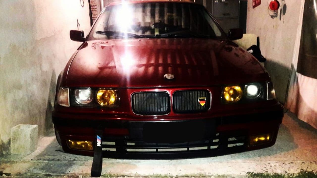 BMW 325I SEDA 1993