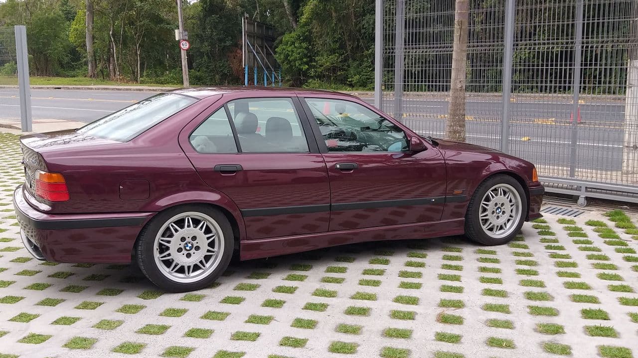 BMW 325I SEDA 1995