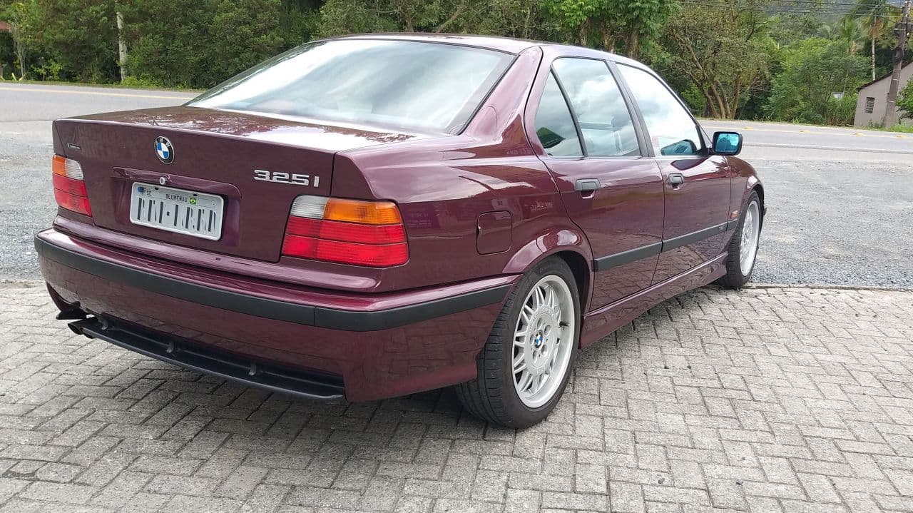 BMW 325I SEDA 1995