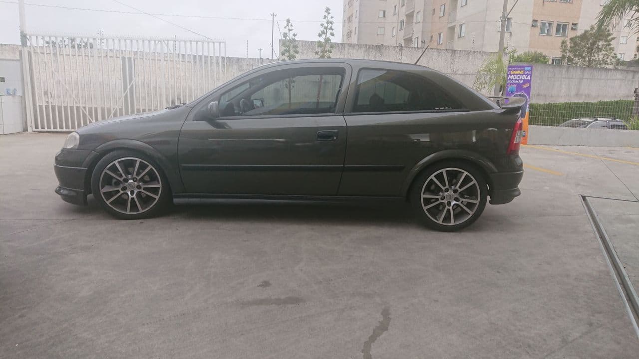 CHEVROLET ASTRA 2000