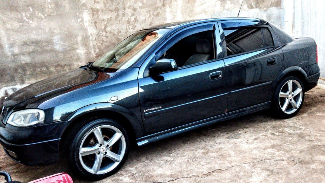 CHEVROLET ASTRA SEDAN 2002