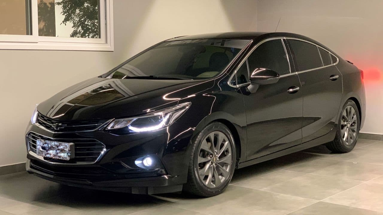 CHEVROLET CRUZE 2018