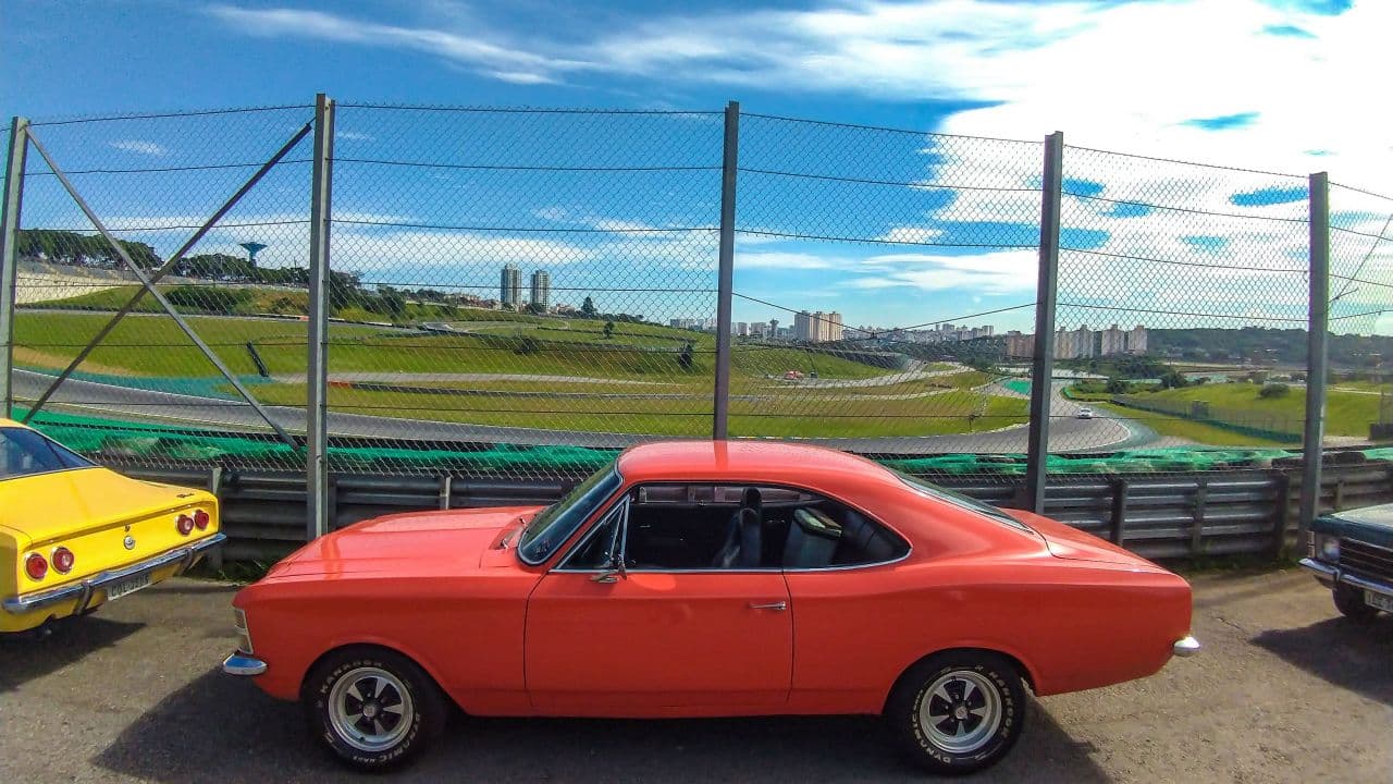 CHEVROLET OPALA CUPE 1977