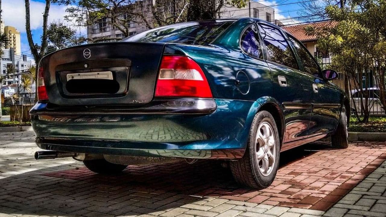 CHEVROLET VECTRA 1998