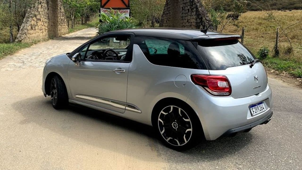 CITROEN DS3 2012
