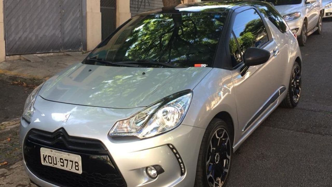 CITROEN DS3 2012