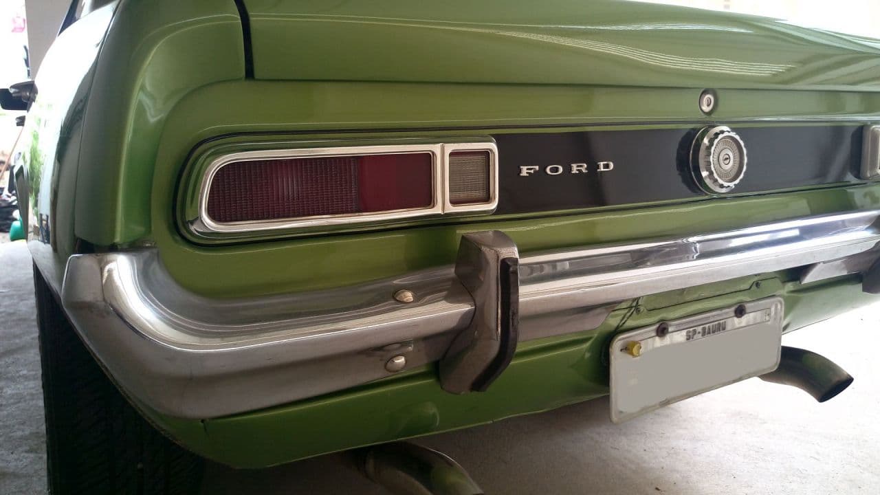 FORD MAVERICK SEDAN 1974