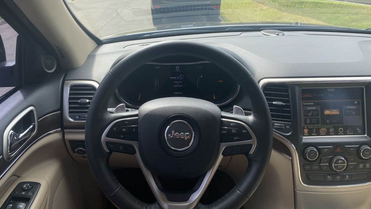 JEEP GRAND CHEROKEE 2015