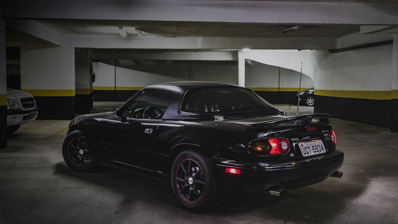 MAZDA MX-5 MIATA 1995