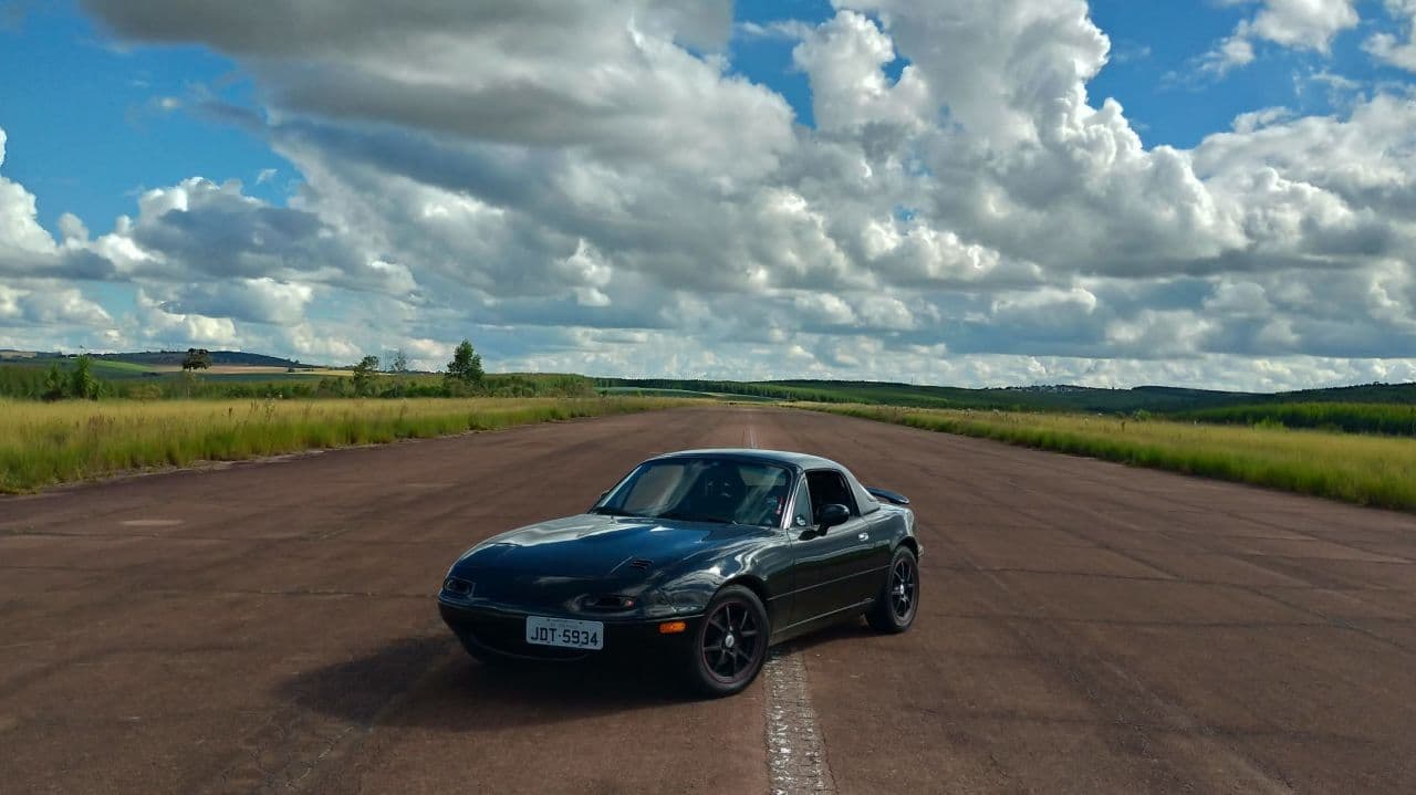 MAZDA MX-5 MIATA 1995