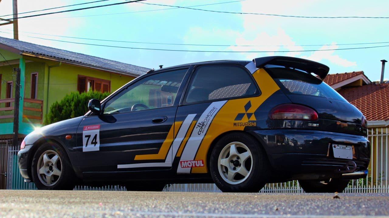 MITSUBISHI COLT 1995