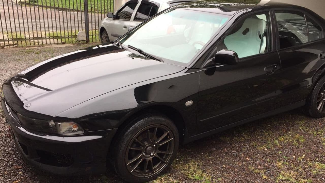 MITSUBISHI GALANT VR 2002