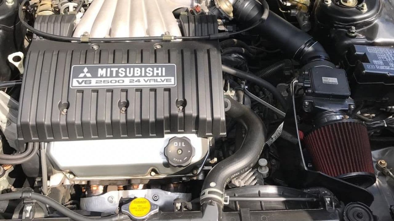 MITSUBISHI GALANT VR 2002