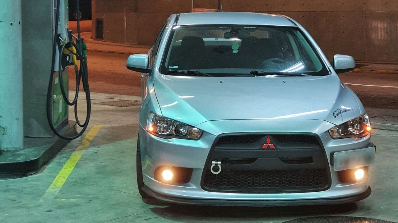 MITSUBISHI LANCER 2012