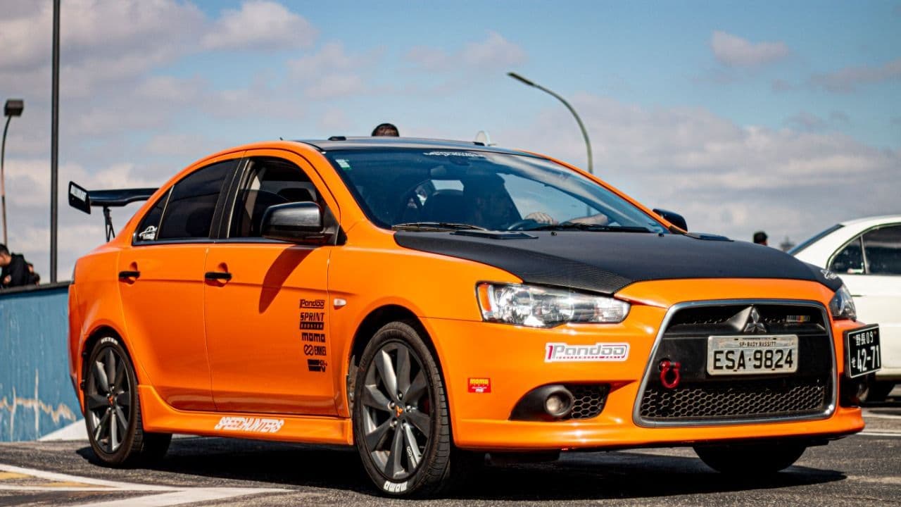 MITSUBISHI LANCER 2012