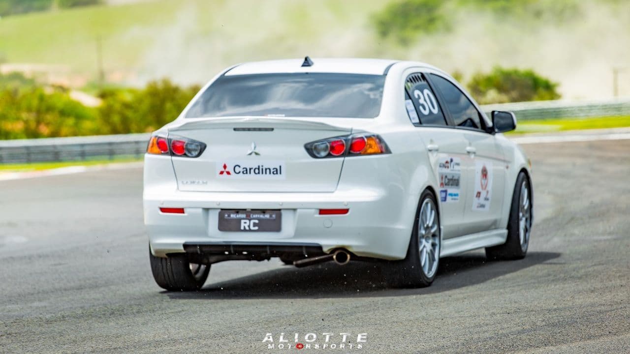 MITSUBISHI LANCER 2017