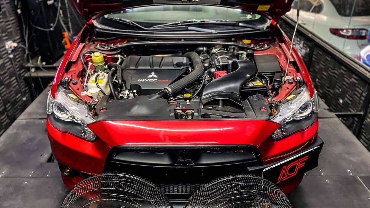 MITSUBISHI LANCER SPORTBACK 2012