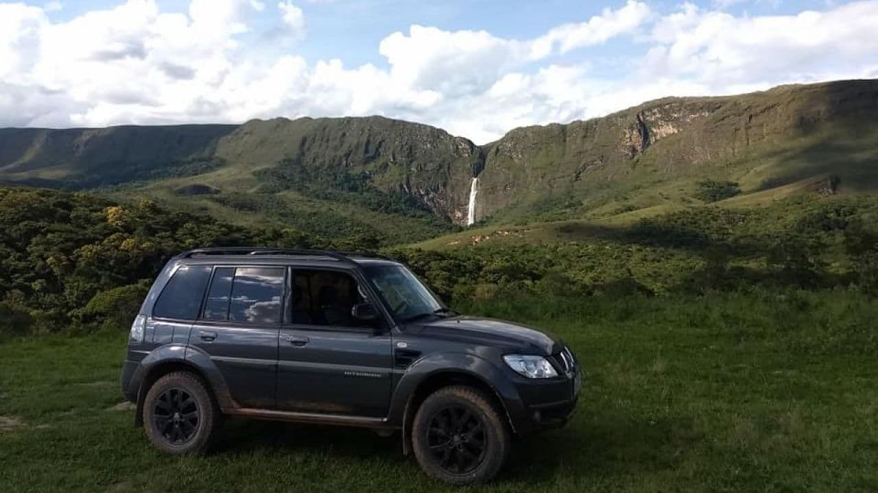 MITSUBISHI PAJERO TR4 2012