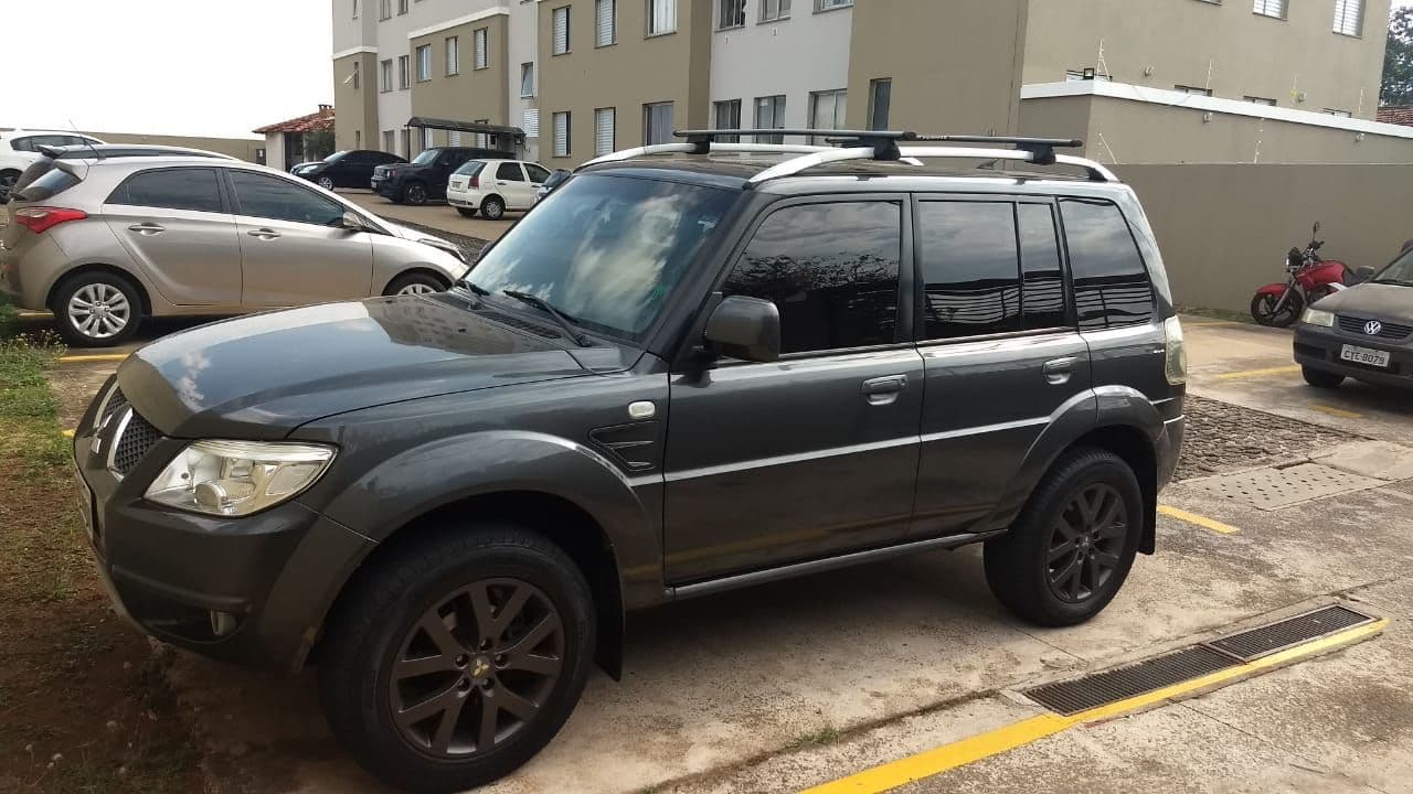 MITSUBISHI PAJERO TR4 2012