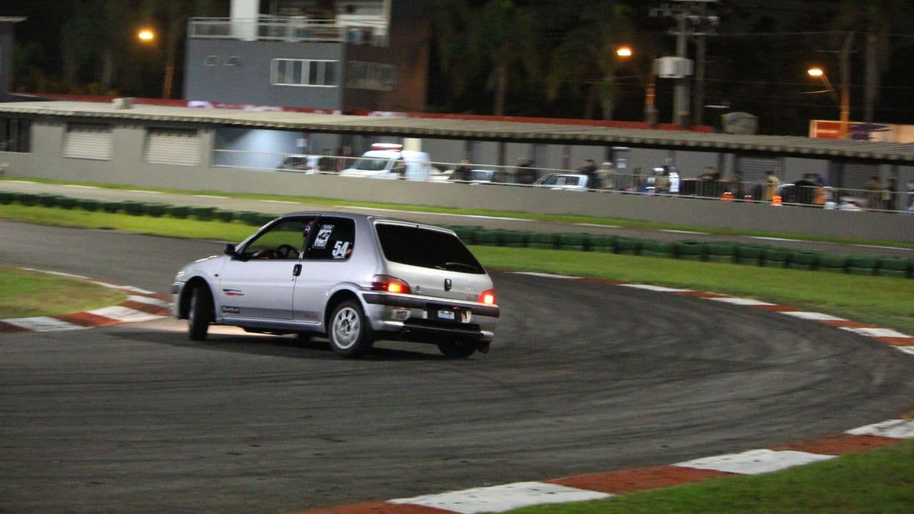 PEUGEOT 106 2001