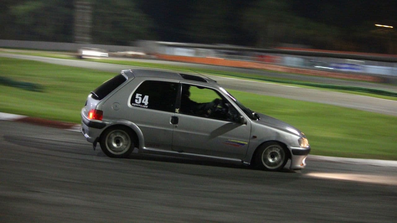 PEUGEOT 106 2001
