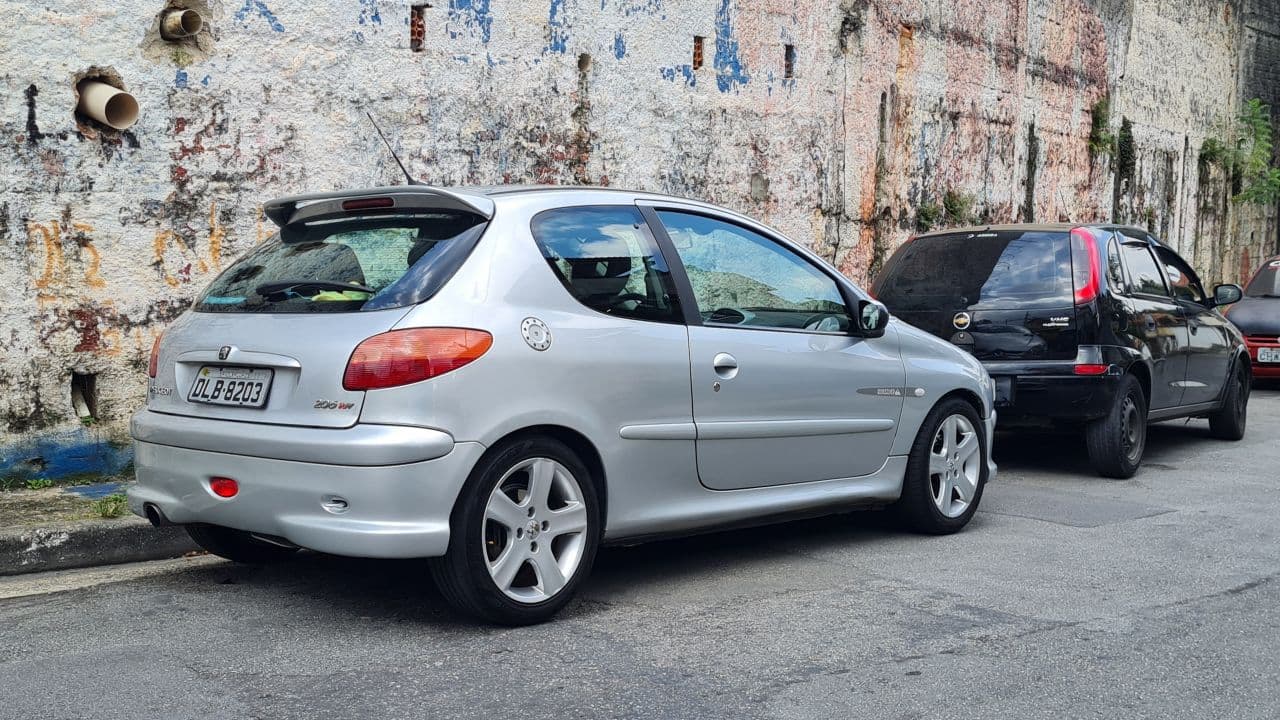 PEUGEOT 206 2003