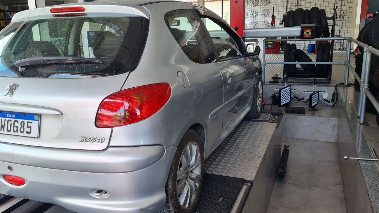 PEUGEOT 206 2008