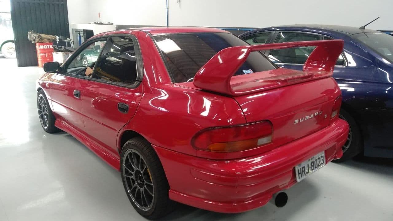 SUBARU IMPREZA SW 1996