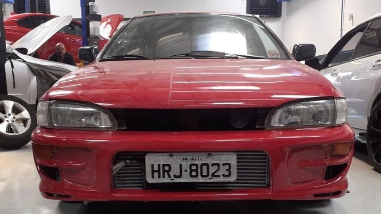 SUBARU IMPREZA SW 1996