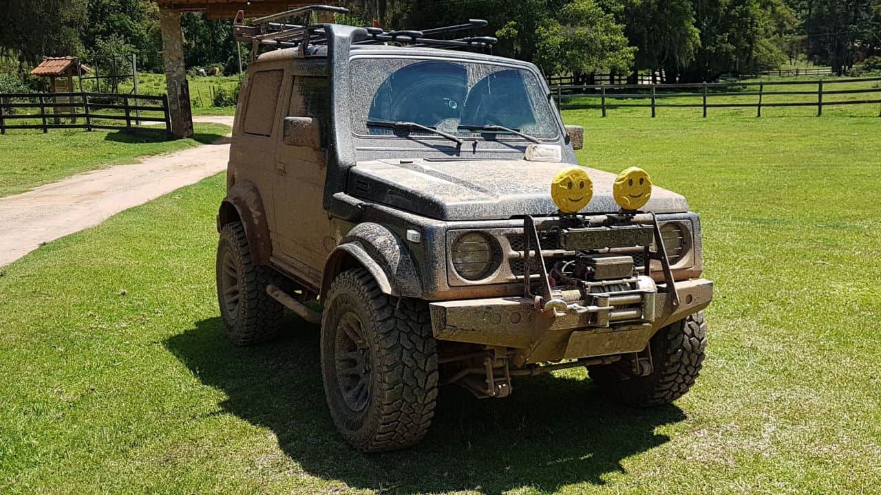 SUZUKI SAMURAI 1995