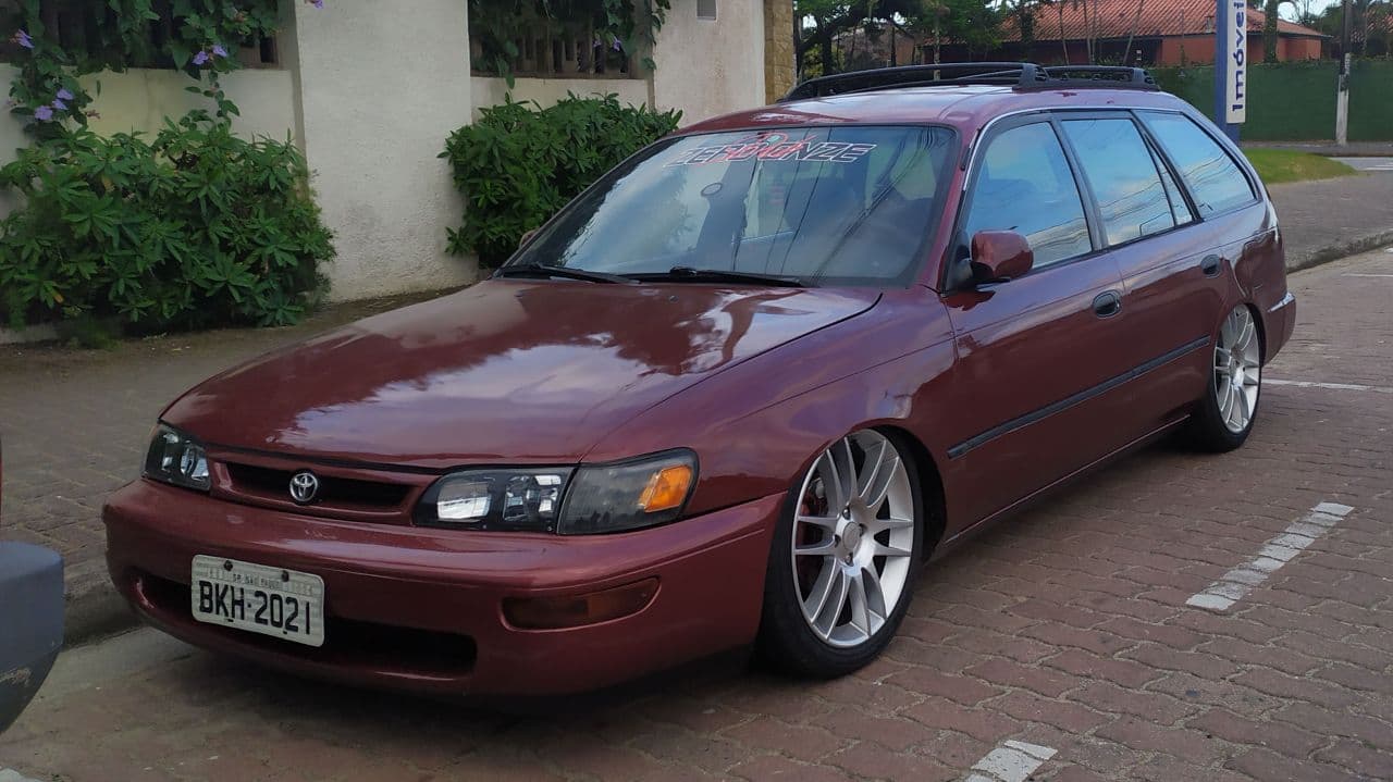 TOYOTA COROLLA 1995