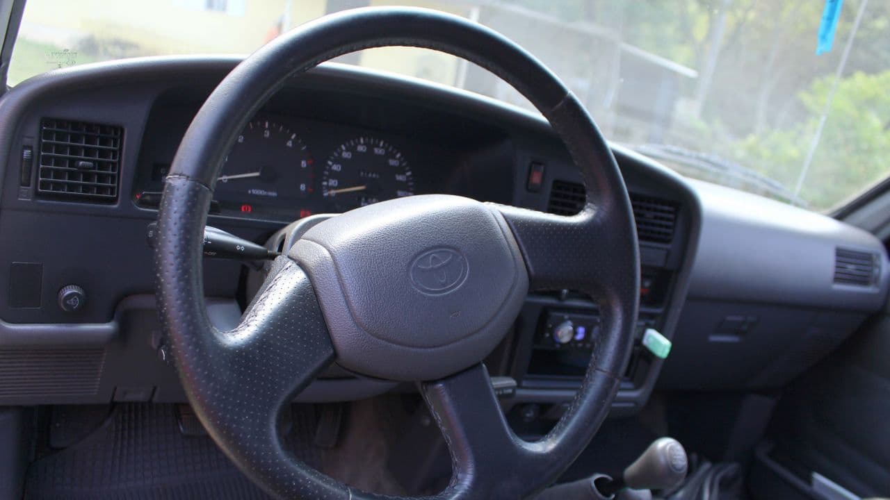 TOYOTA HILUX CABINE DUPLA 2000