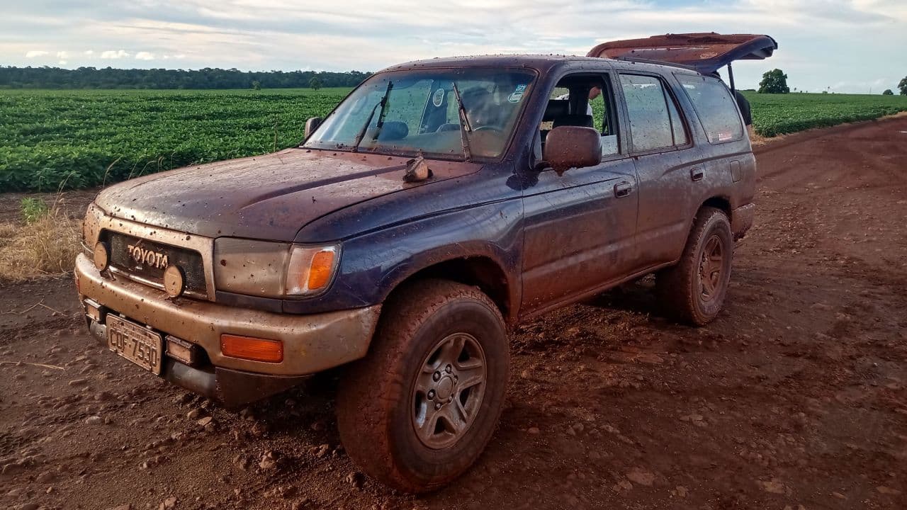 TOYOTA HILUX SW4 1998