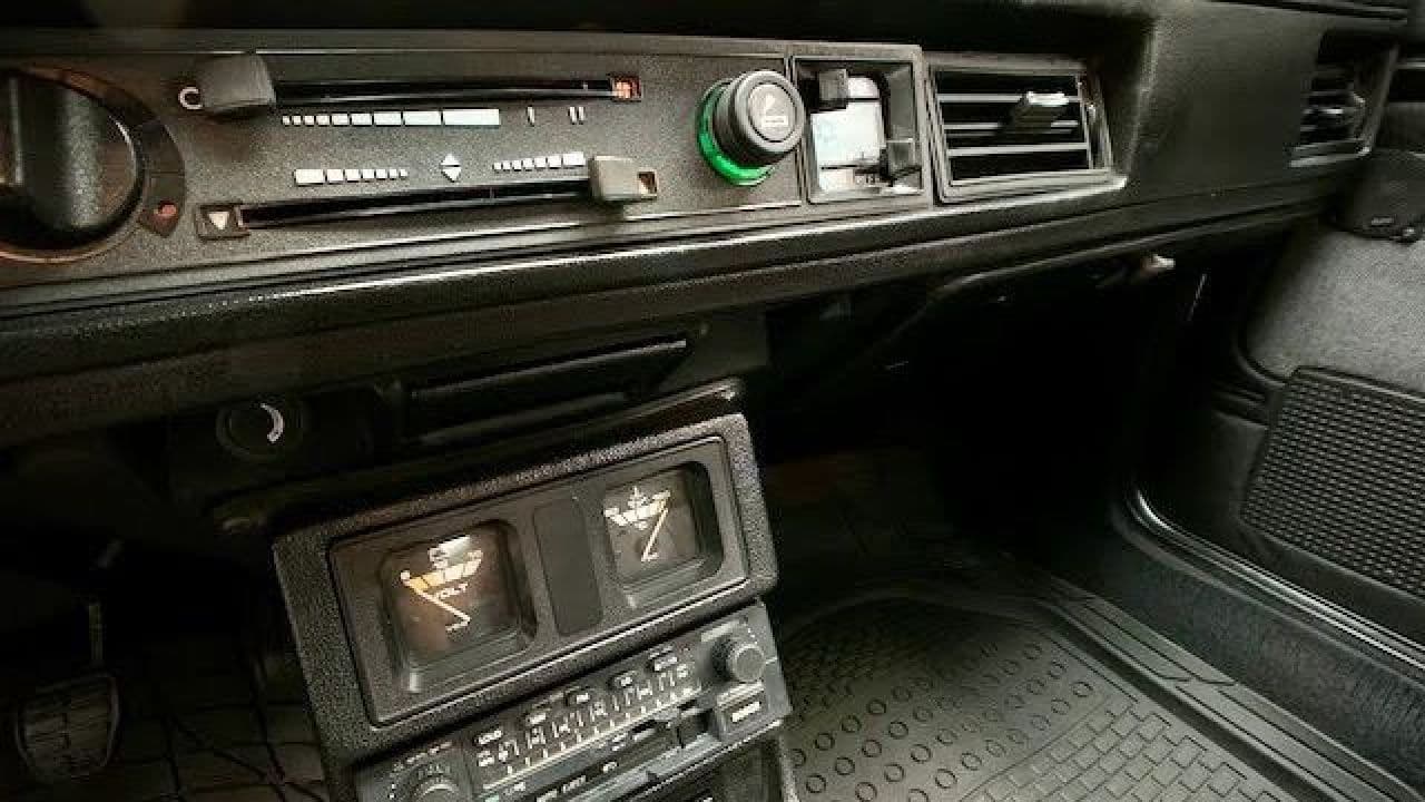VOLKSWAGEN PASSAT GTS POINTER 1986