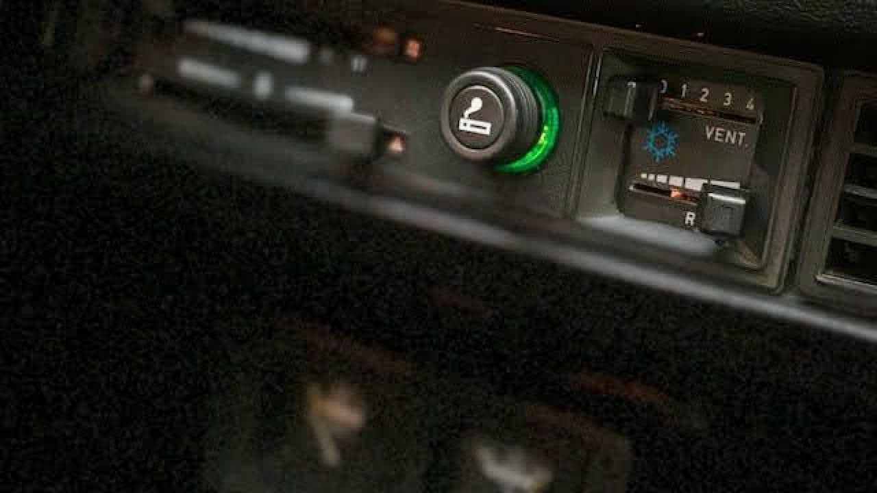 VOLKSWAGEN PASSAT GTS POINTER 1986