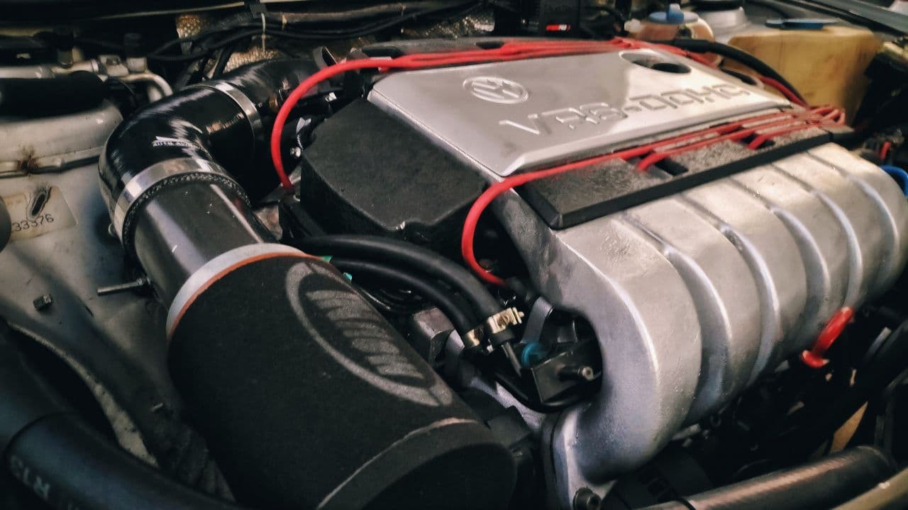 VOLKSWAGEN PASSAT VR6 1996